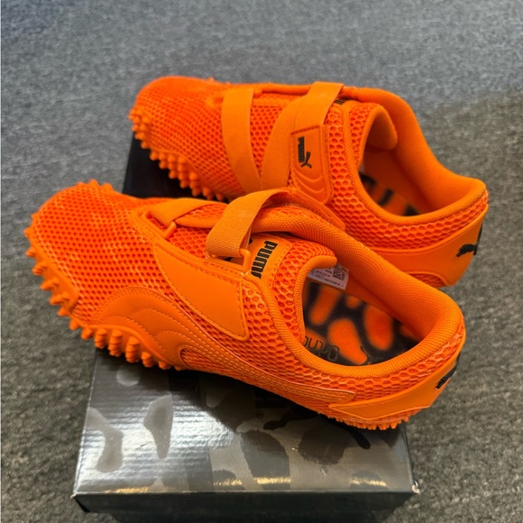 Mostro - Picture 7 of 9